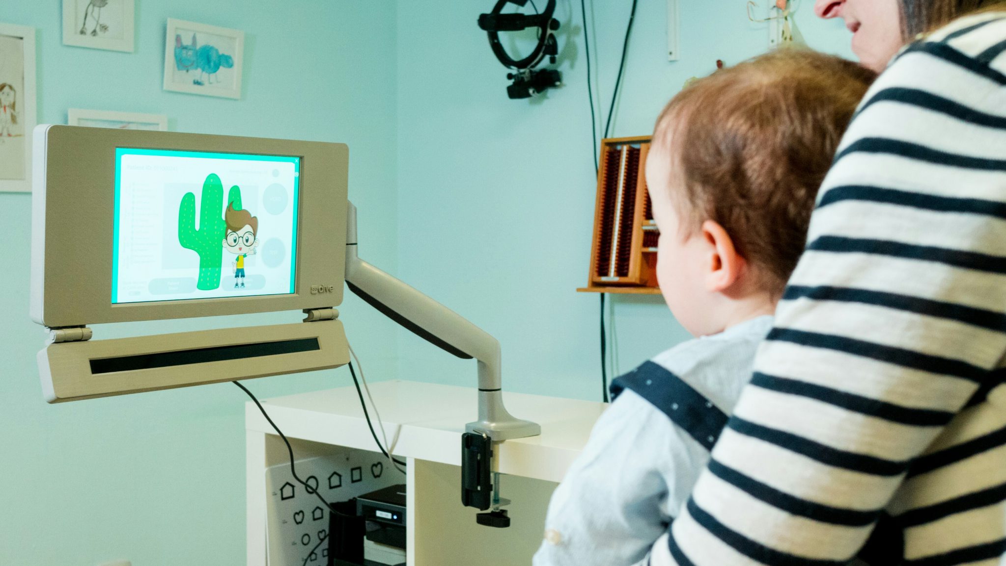 dive-medical-to-assess-the-visual-function-of-young-children-dive-medical